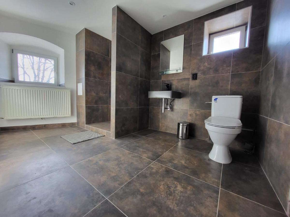 Apartman Velicka Vinaren Poprad Exterior foto